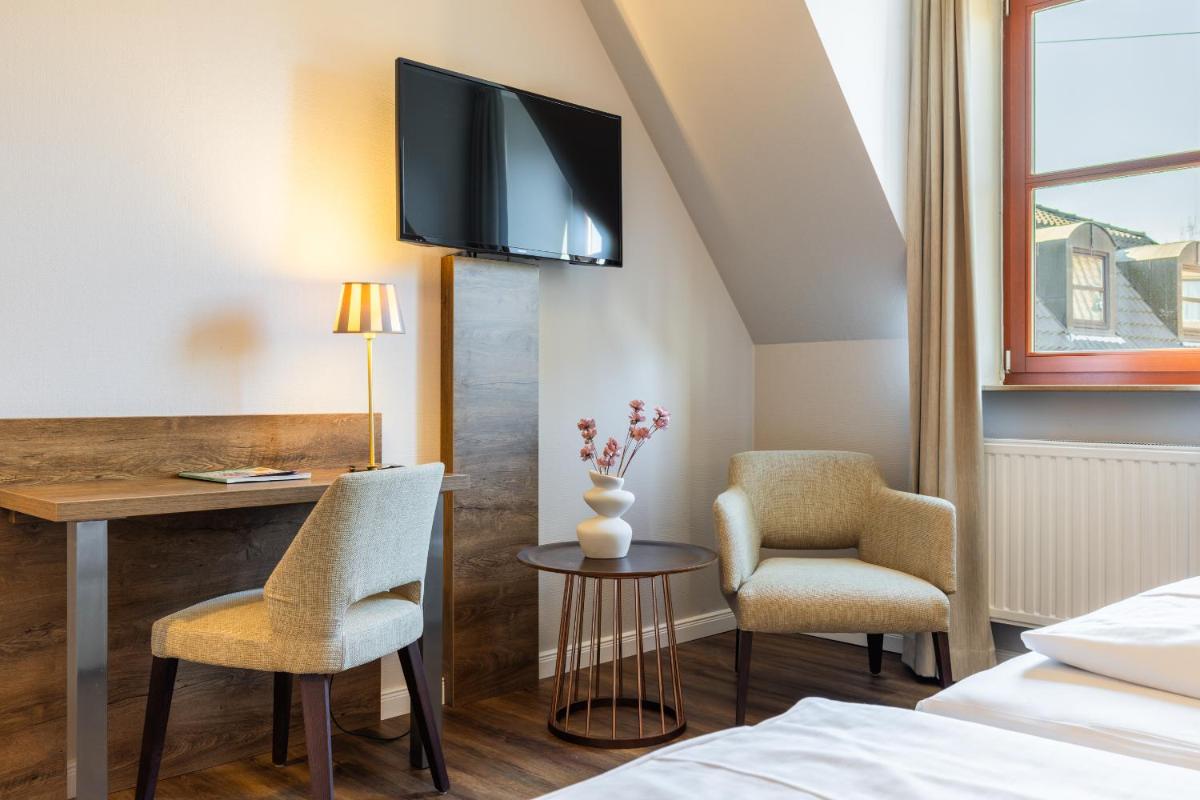 Hotel Engel - Housity