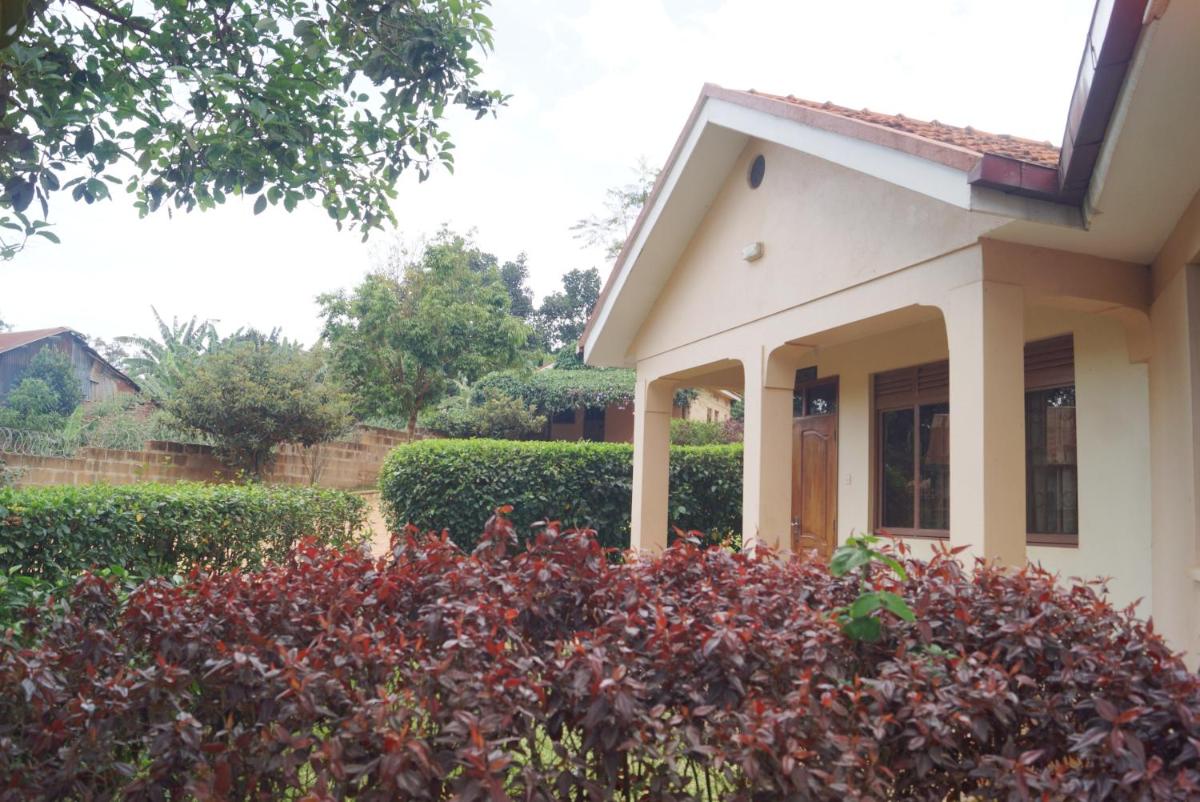 JMR Cottages - Housity