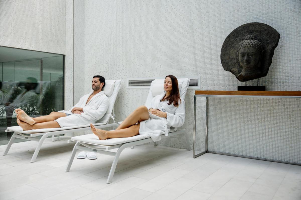 Os clientes hospedados em Hotel Cascais Miragem Health & Spa