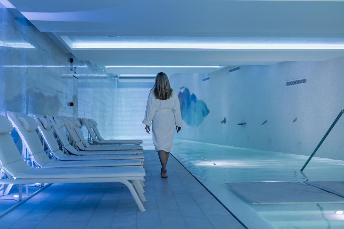 Os clientes hospedados em Hotel Cascais Miragem Health & Spa