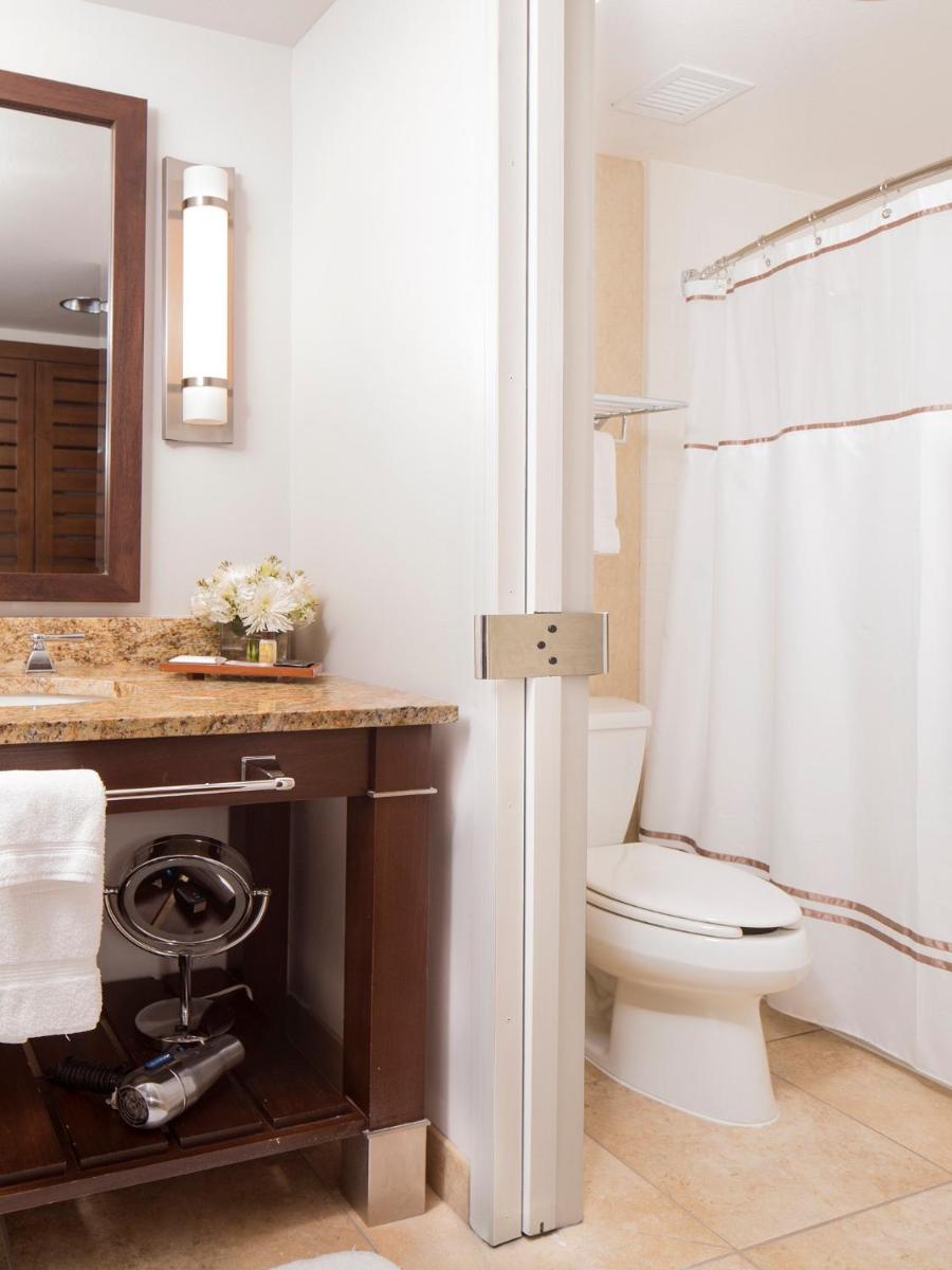 AT&T Hotel & Conference Center - Housity