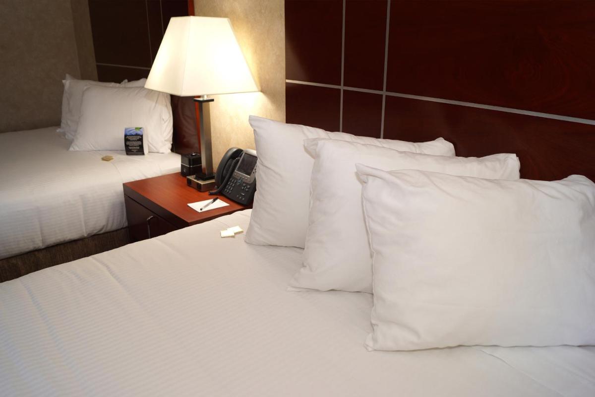 Hollywood Casino Joliet Hotel - Housity