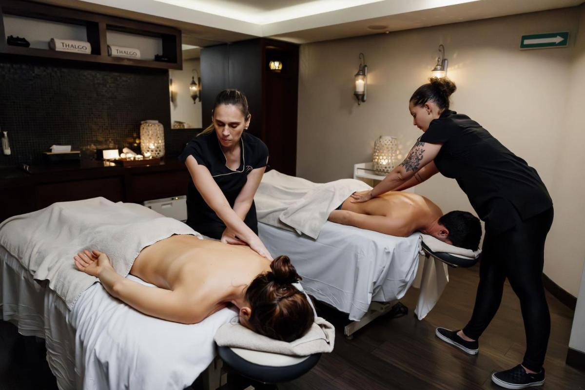 Os clientes hospedados em Hotel Cascais Miragem Health & Spa