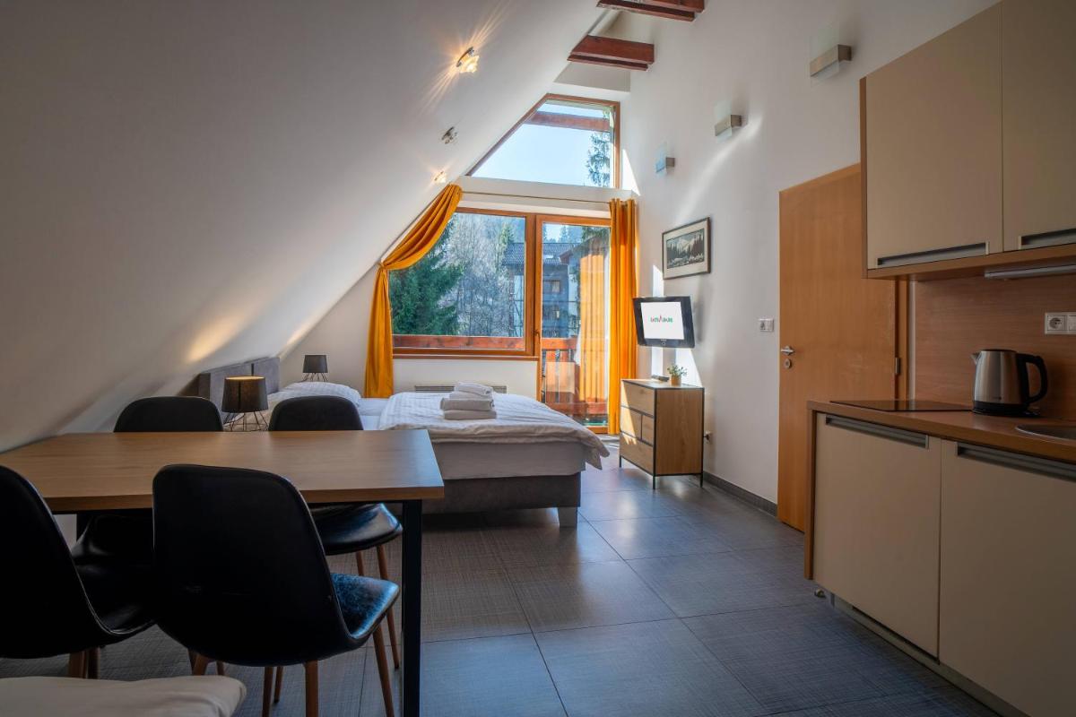 Apartmánový dom Fatrapark 1 s Wellness - Hlavná recepcia - Housity
