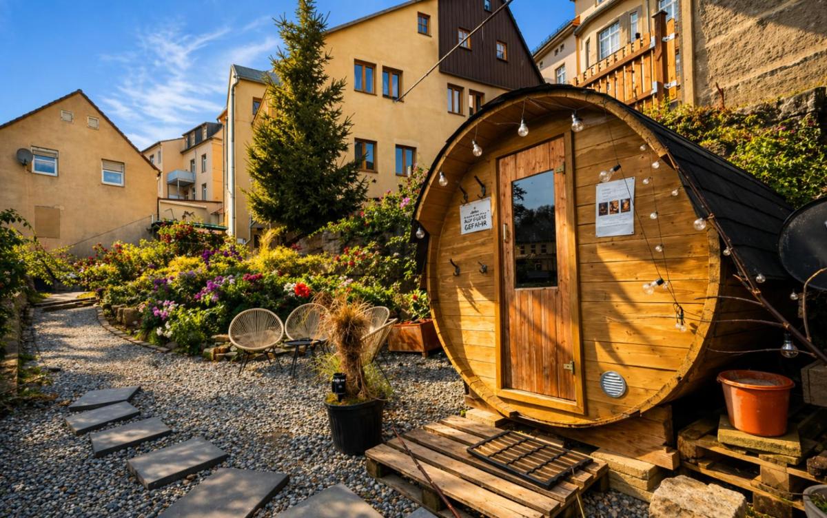 Urlaubsmagie - Ferienwohnung Farngrün - Sauna & Saisonaler Pool, bis zu 10P - Housity