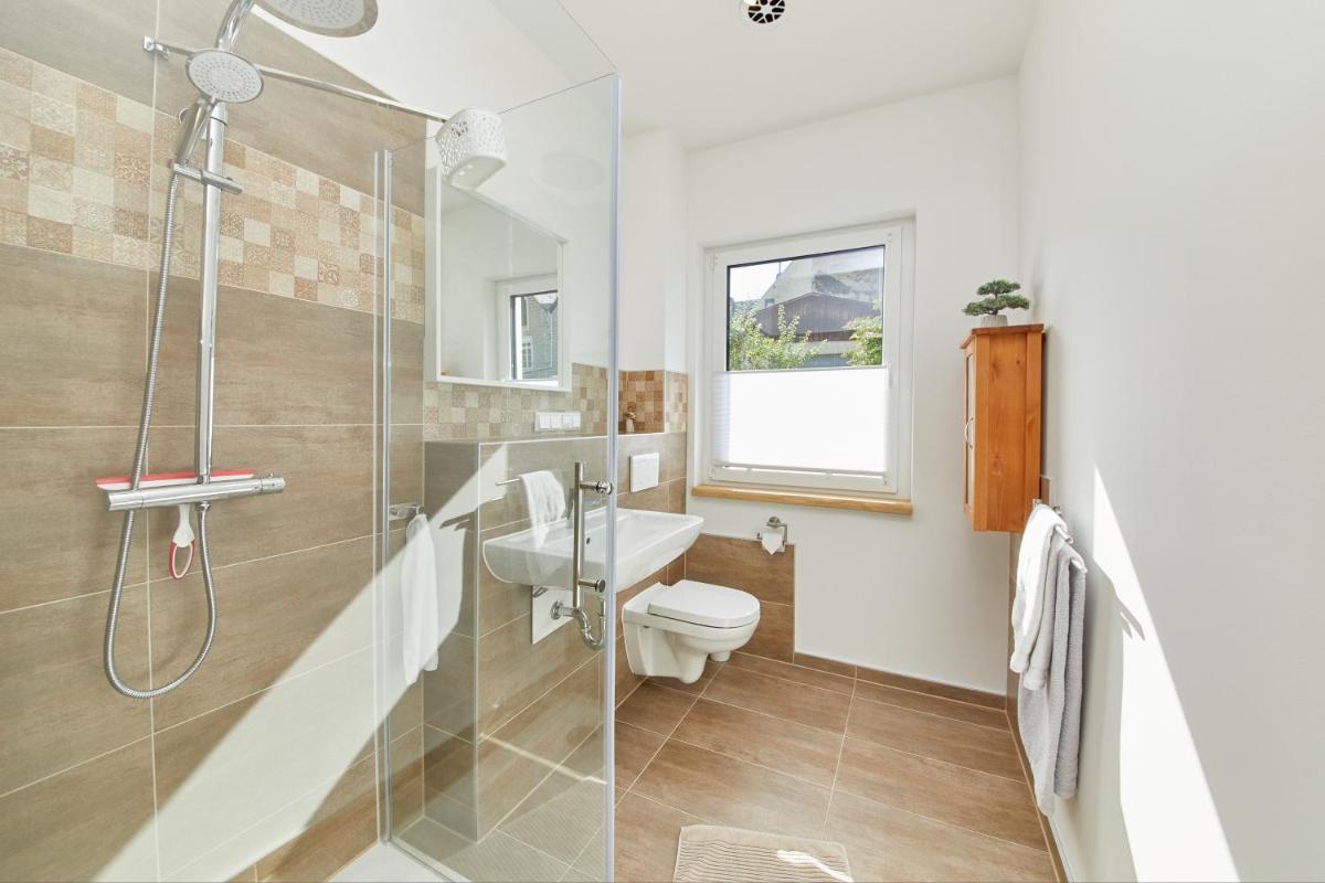 Sonnenufer Apartment & Moselwein II - Housity