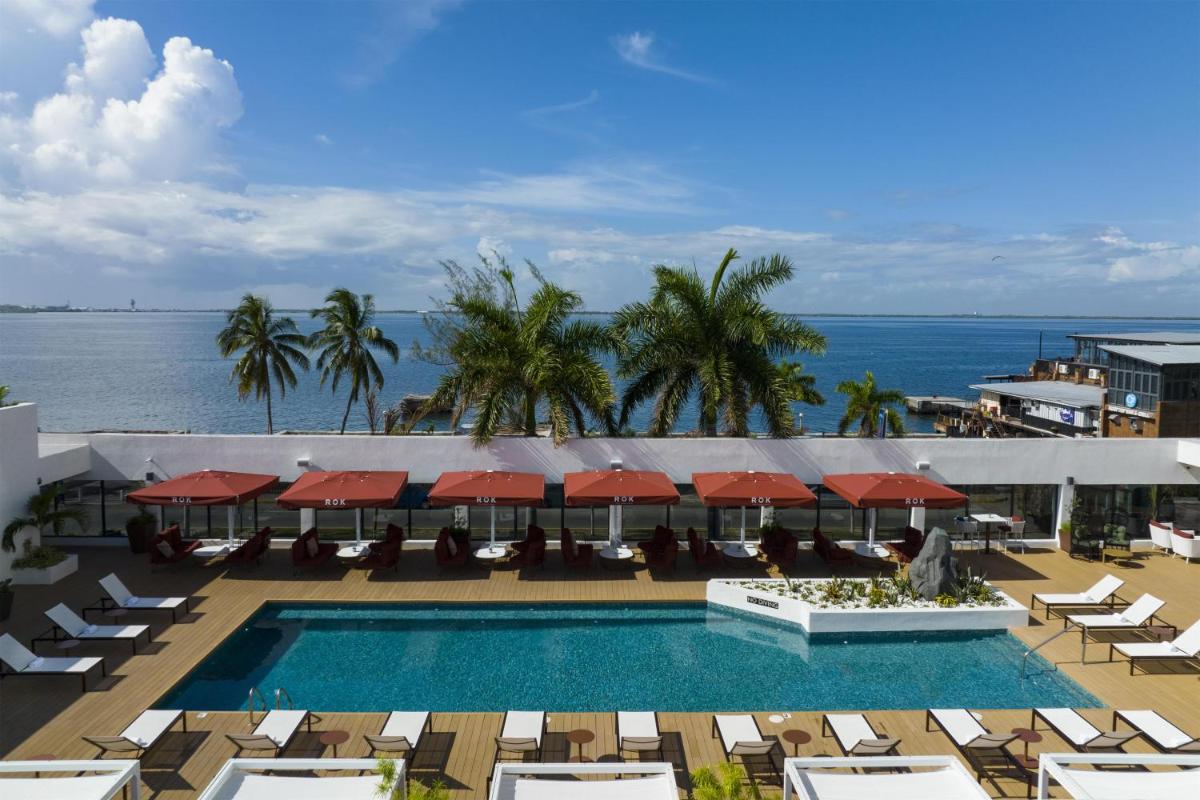 ROK Hotel Kingston Tapestry Collection By Hilton - Housity
