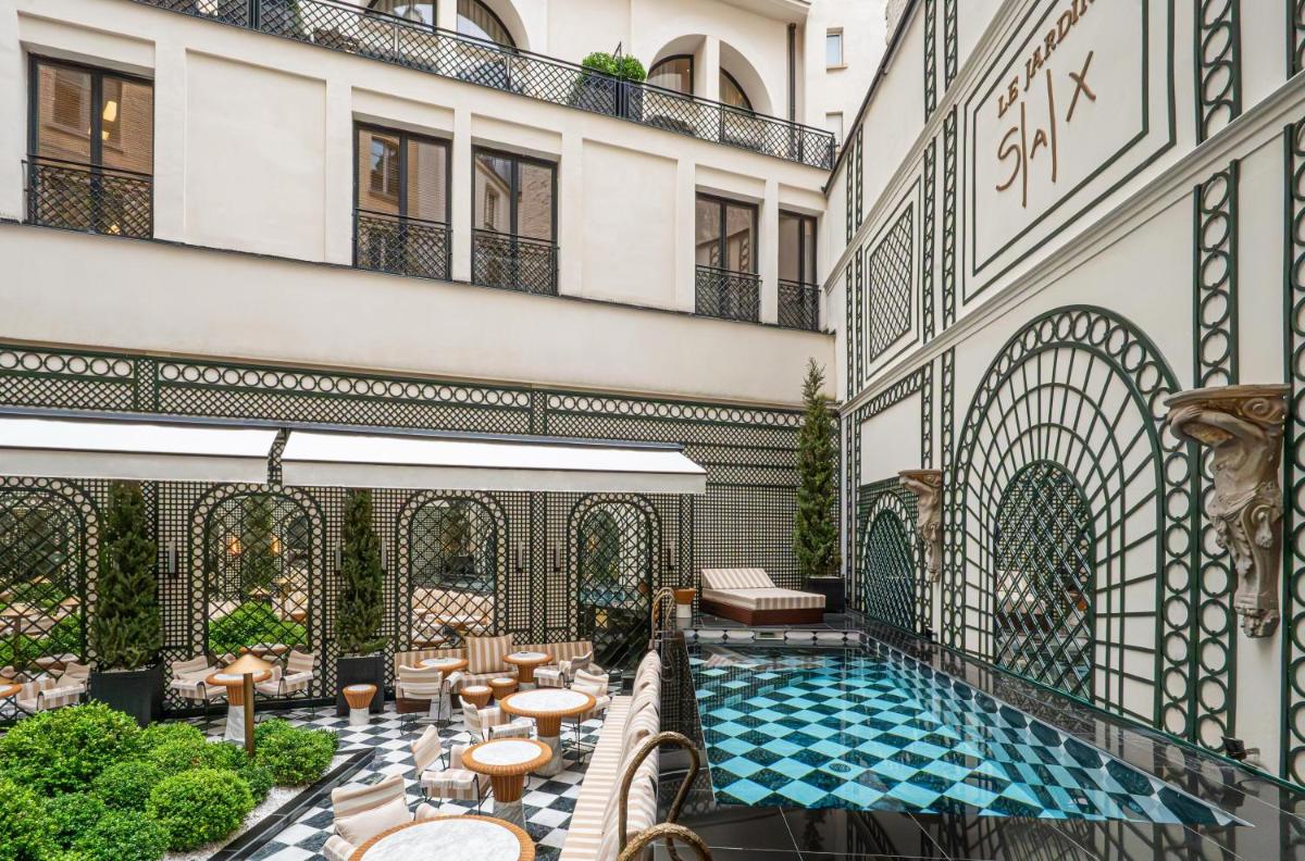 Balcon ou terrasse dans l'établissement Hotel SAX Paris, LXR Hotels & Resorts