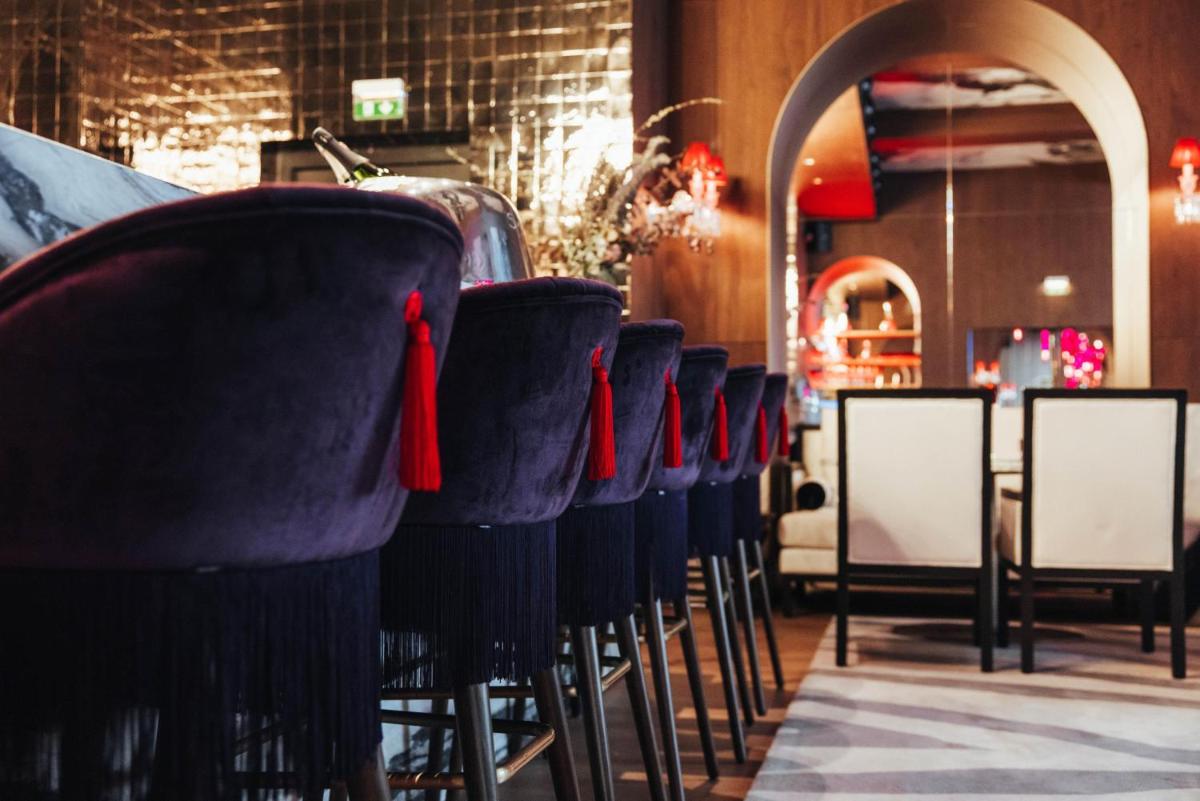 Coin salon dans l'établissement Hotel SAX Paris, LXR Hotels & Resorts