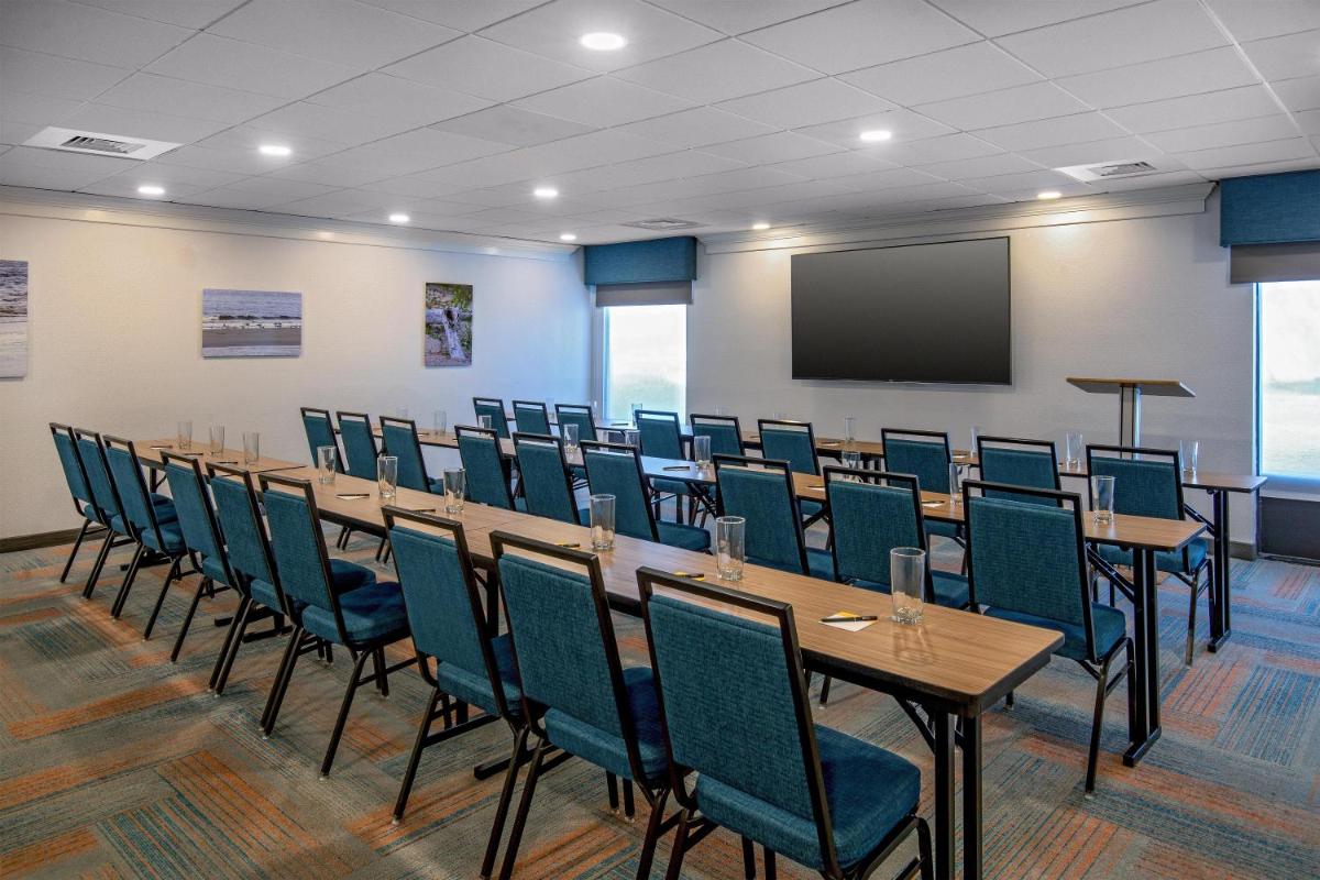 Hampton Inn Rehoboth Beach - Housity