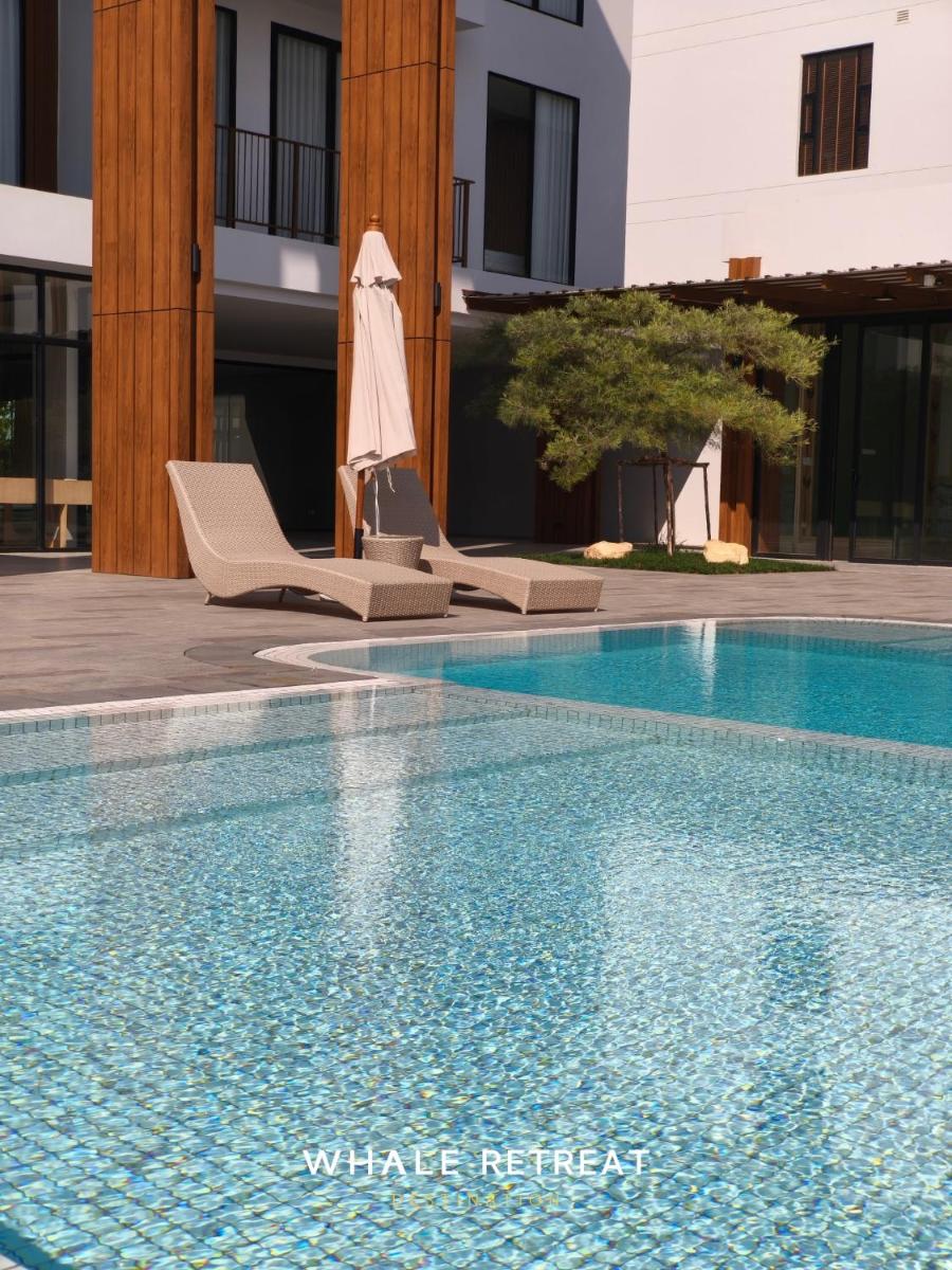 Whale Retreat Destination - Housity