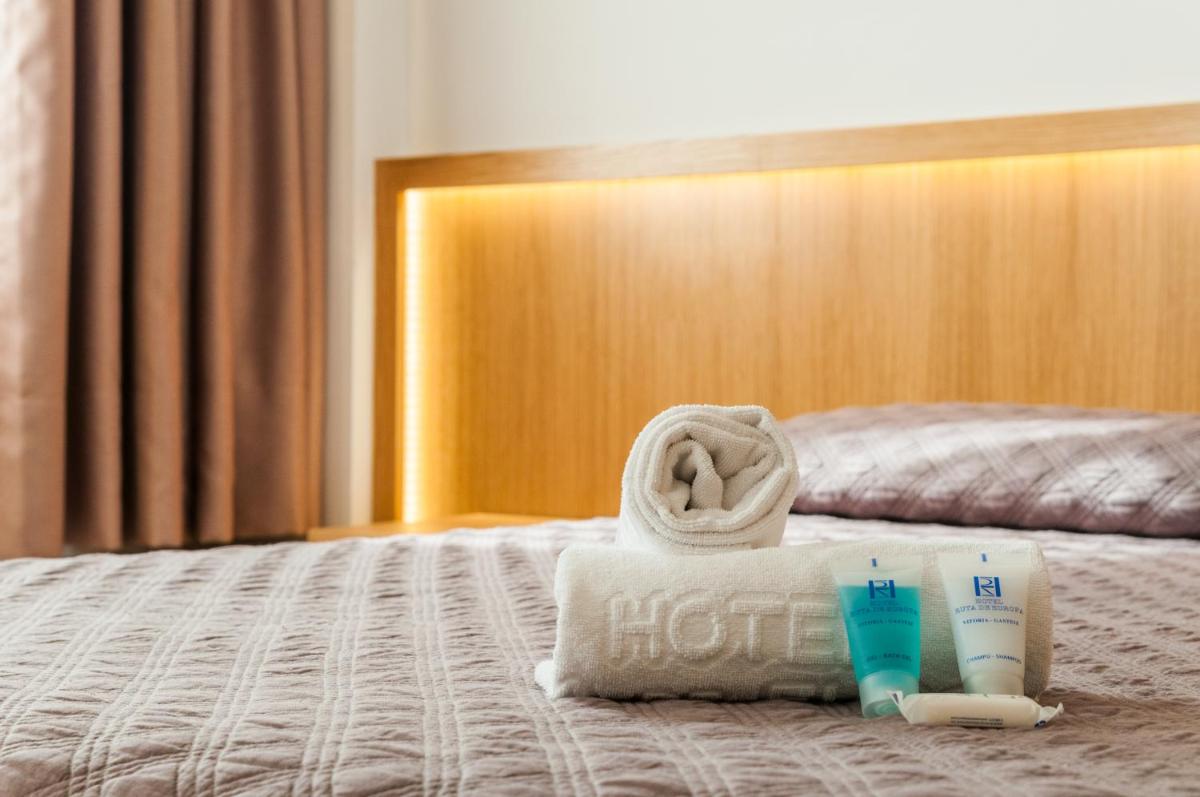 Hotel Ruta de Europa - Housity