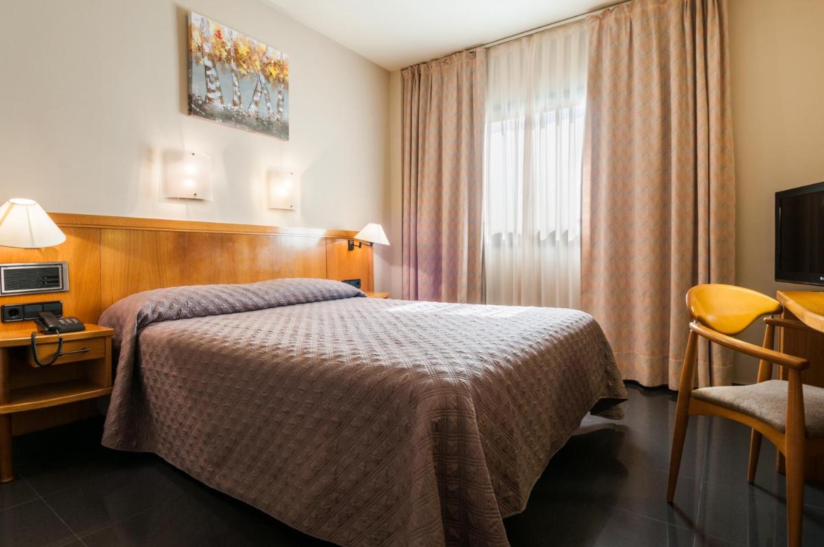 Hotel Ruta de Europa - Housity