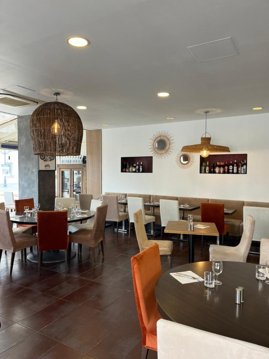 Hotel Restaurant La Frégate - Housity