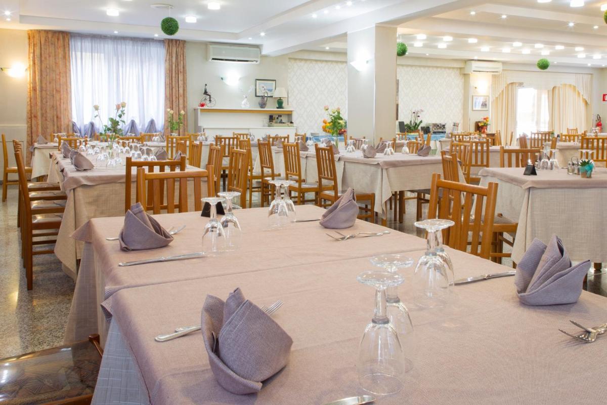 Hotel San Marco - Housity