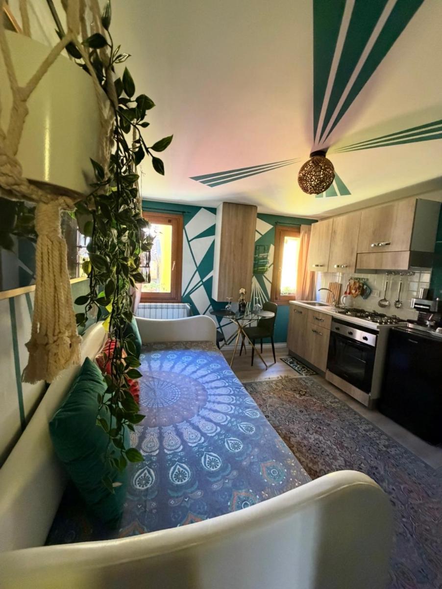 Family House di Genny e Nicola small suite - Housity