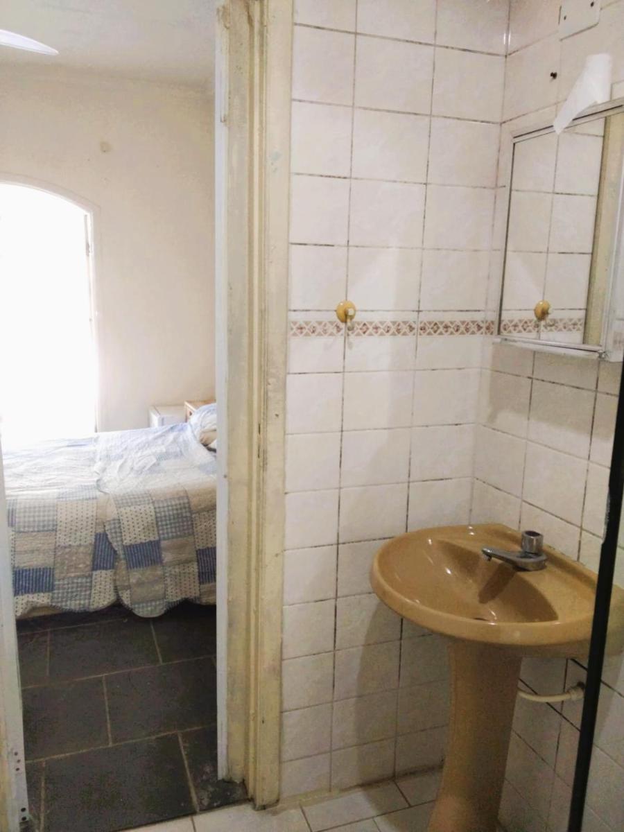 Residencial Praia Bertioga Pé na Areia - Housity