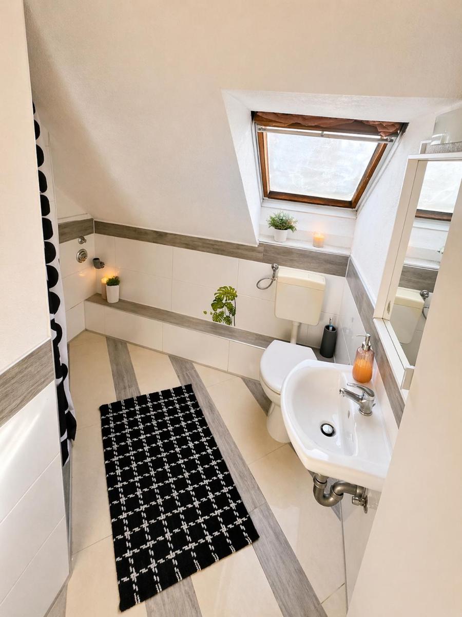 Monteurwohnung Bochum Wattenscheid - Housity