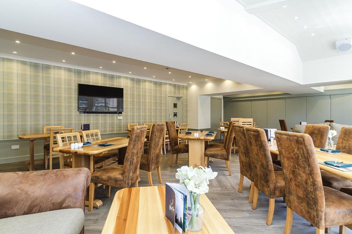Glen Clova Hotel & Luxury Lodges - Housity