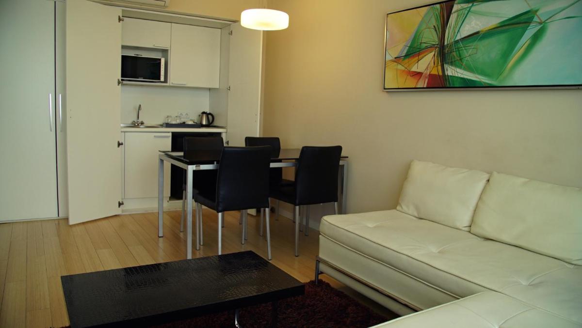 A cozinha ou kitchenette de Sweet Atlantic Hotel & Spa