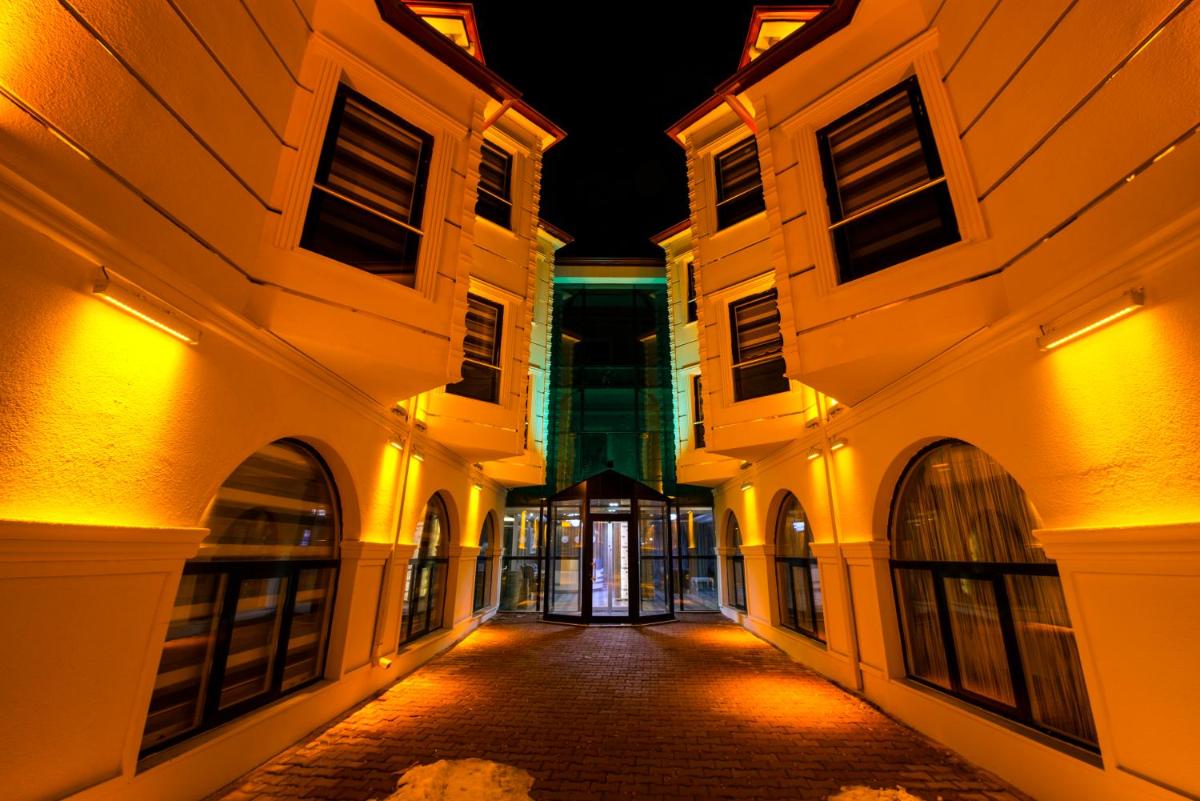Kars-i Si̇ri̇n Otel - Housity