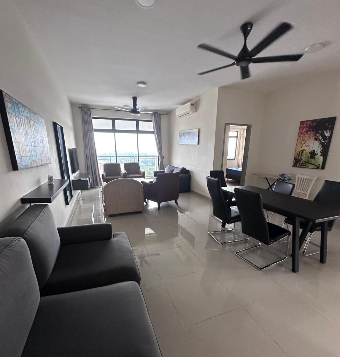 Ayer8 Putrajaya Guesthouse - Housity