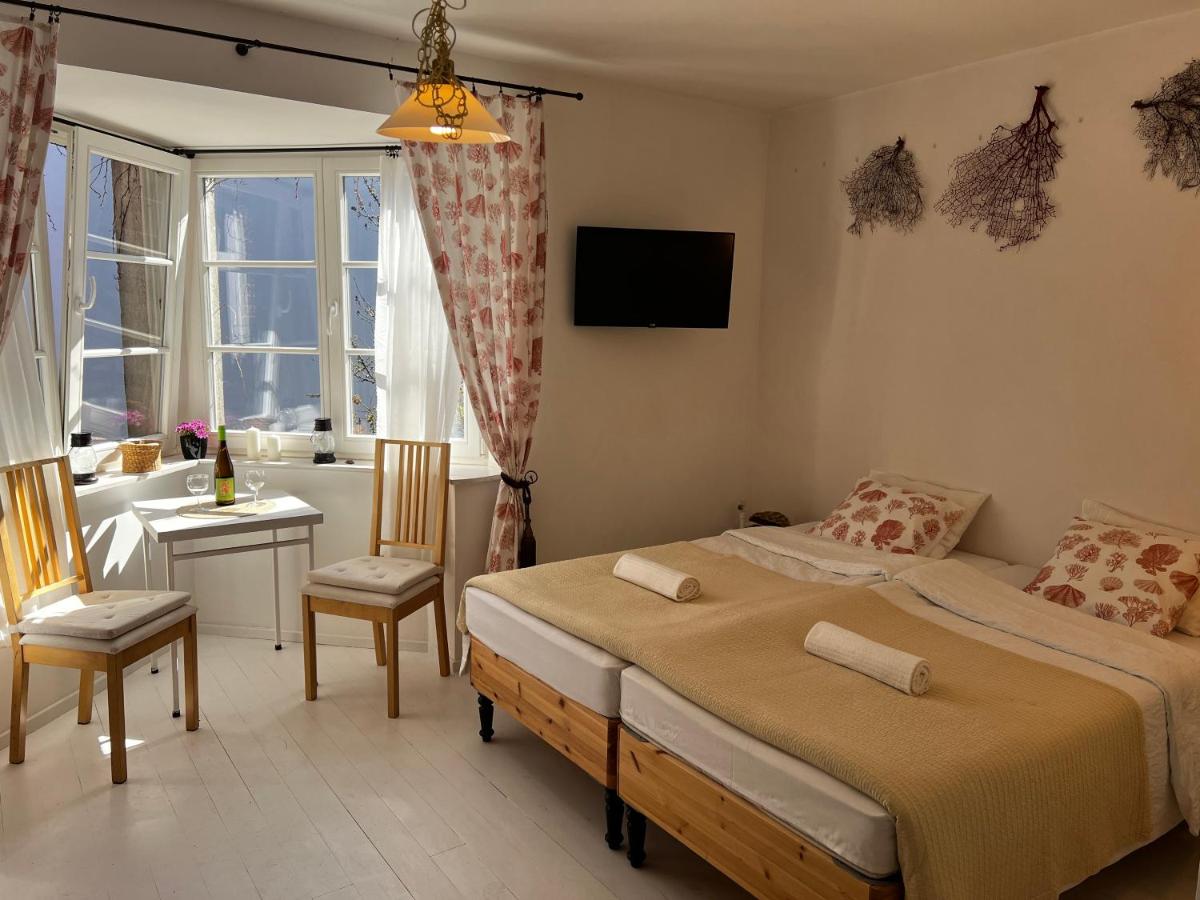 Apartamenty Helski Domek - Housity