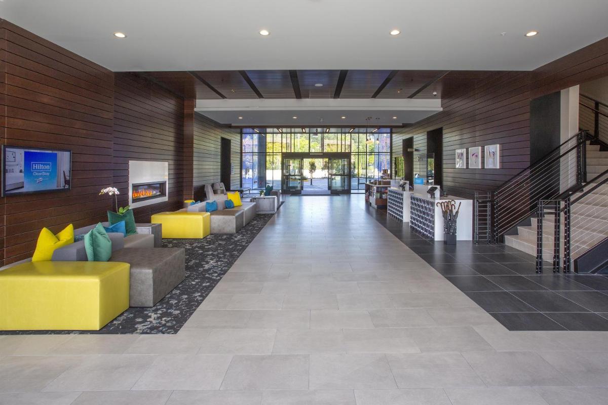 Hilton Garden Inn Redmond WA - Housity