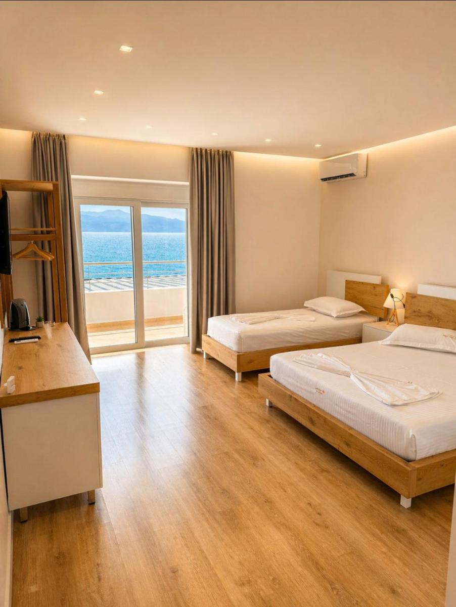 Sea Breeze Villa - Housity