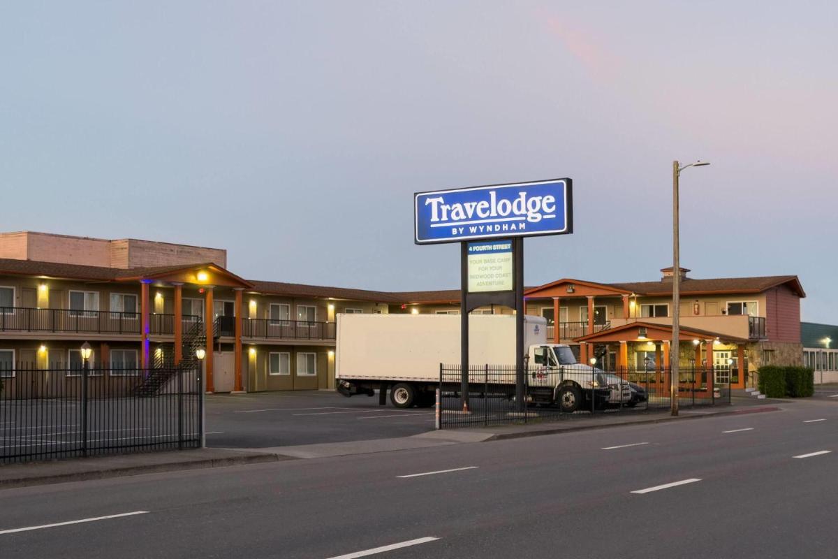 Travelodge by Wyndham Eureka - Housity