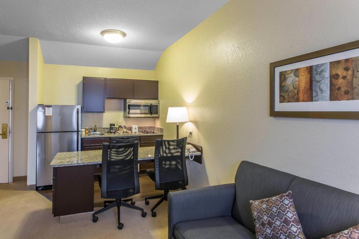 MainStay Suites Brentwood-Nashville - Housity