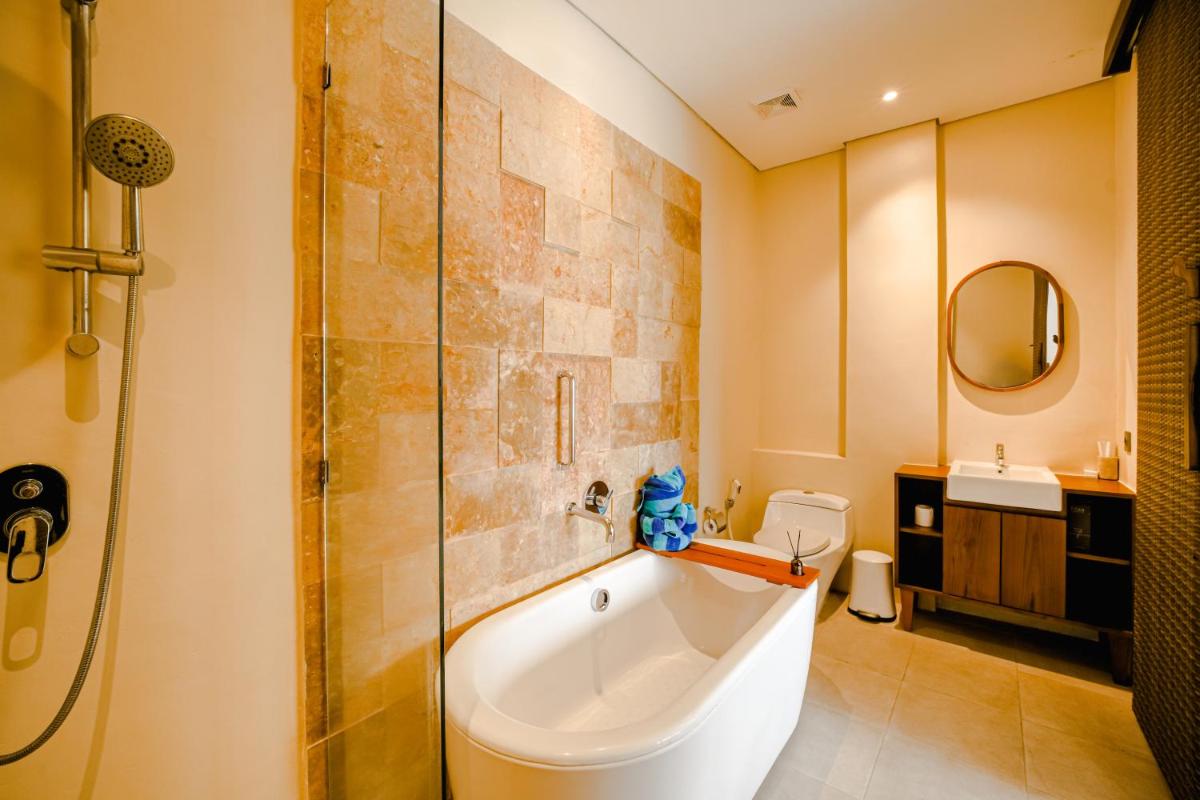 AMP Beach House - Housity