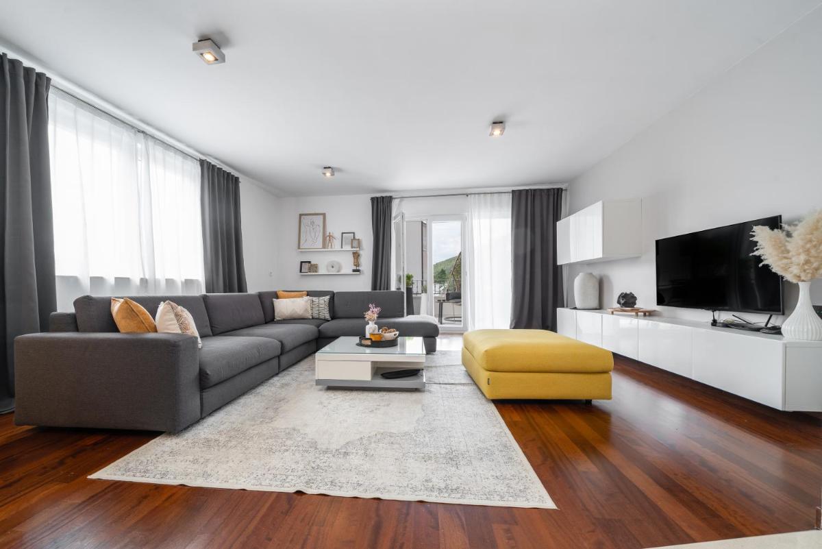 Guesthouse Čivljak - Housity
