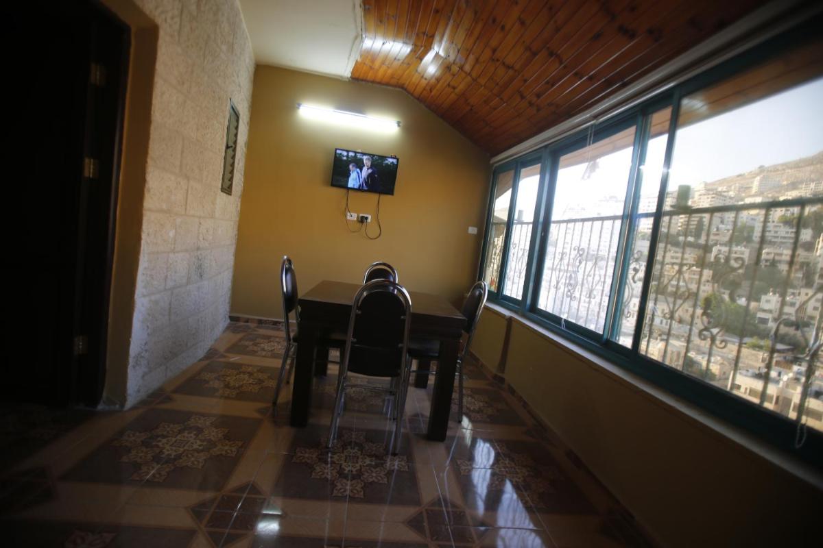 Isra Hotel - Housity