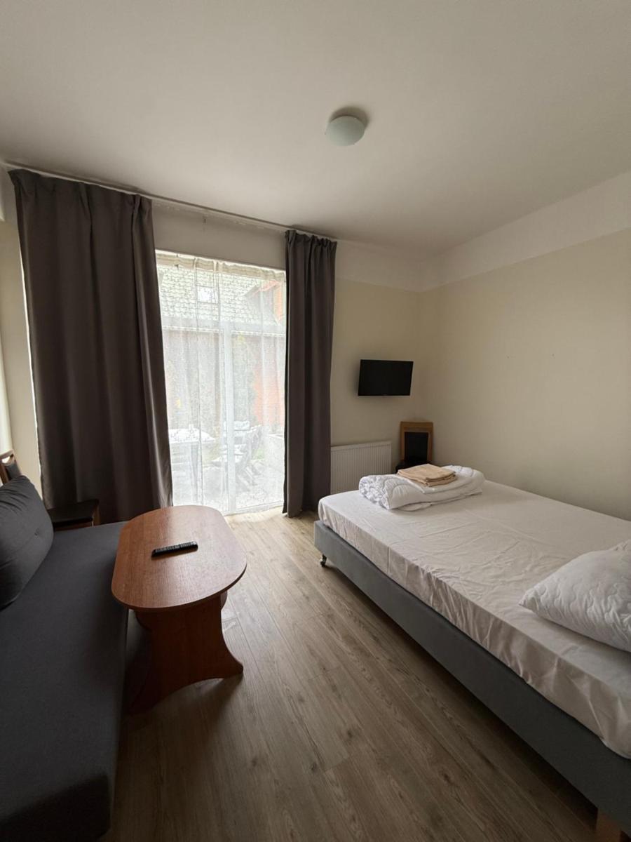 Rybitwa Karwia - Housity