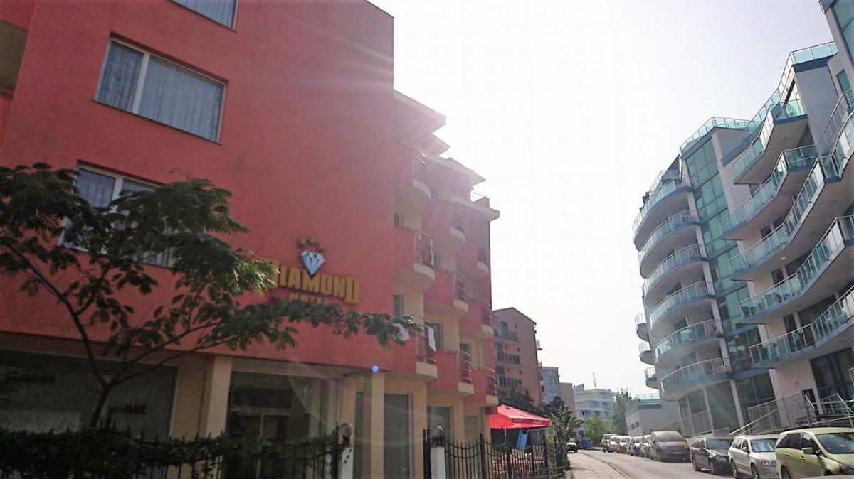 Diamond Hotel - Housity