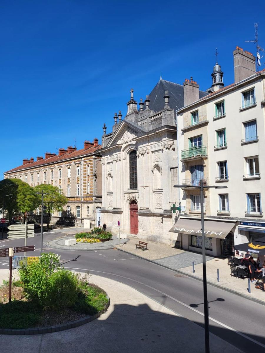 La Tour Chaussée - Housity