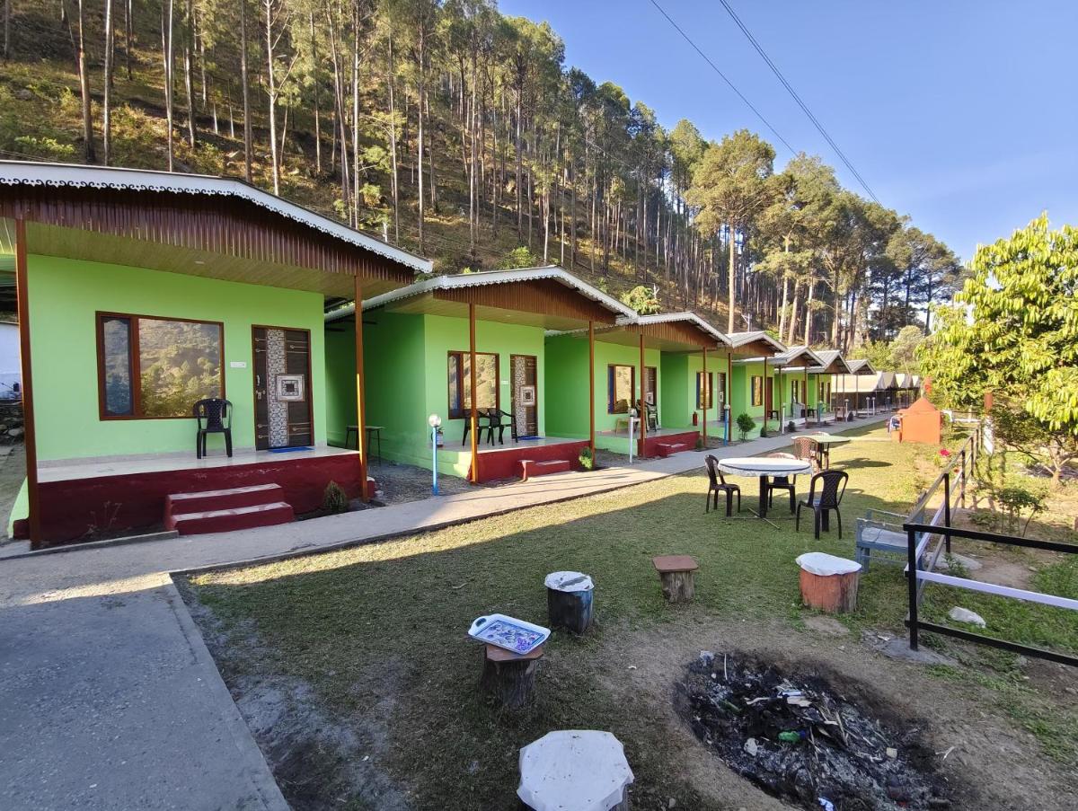 DJSR Camp - Housity