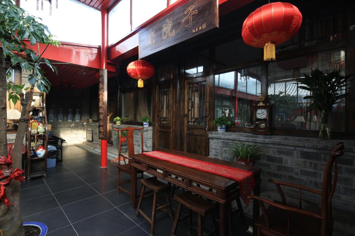Suitetrails - The Great Wall Courtyard Hostel