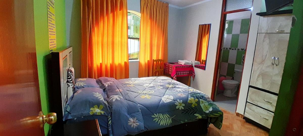 Hostal Selena - Housity