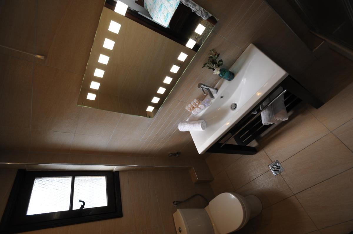 Suitetrails - Elli Hotel