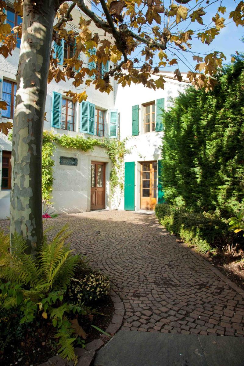 Charming Geneva - Housity
