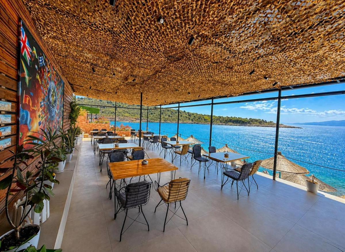 Sea Breeze Villa - Housity