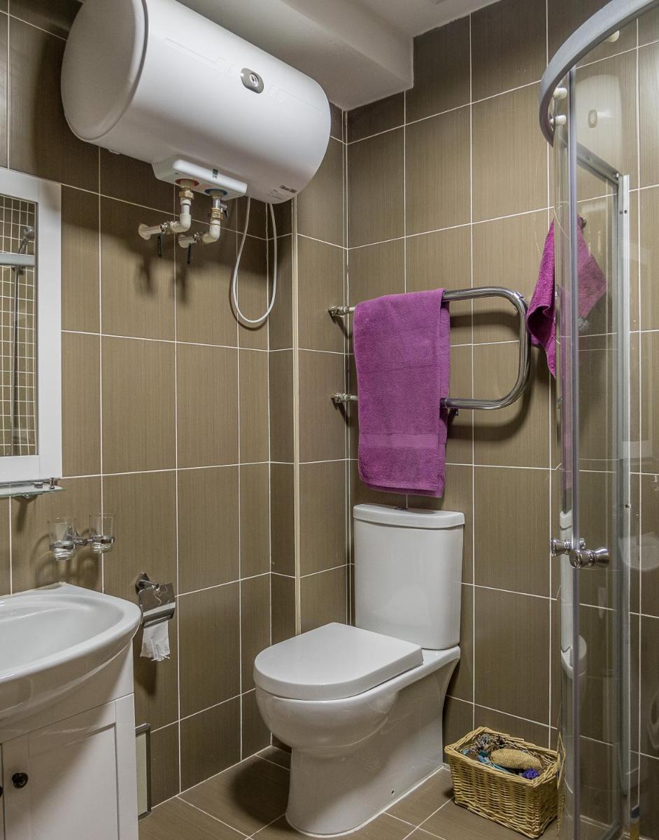 Suitetrails - Zaya Hostel