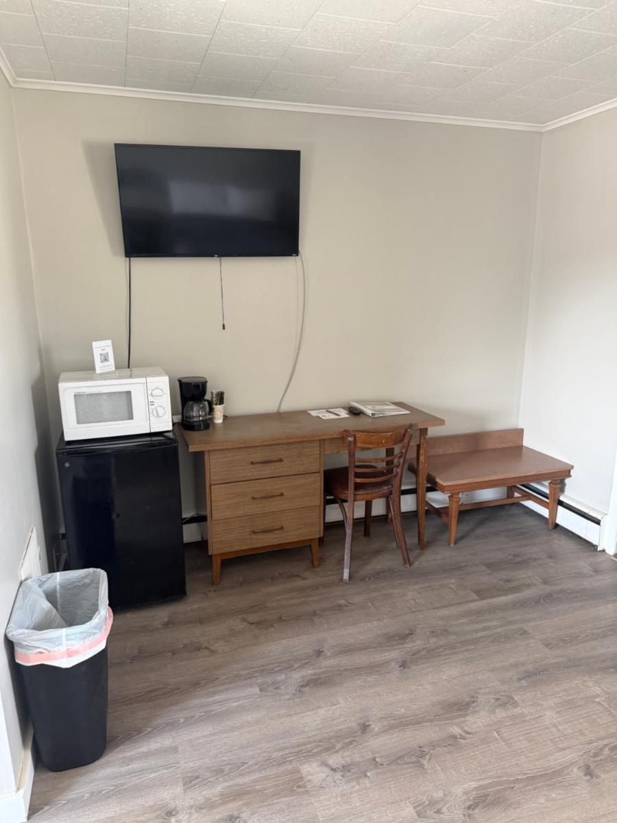 Farmington Motel - Housity
