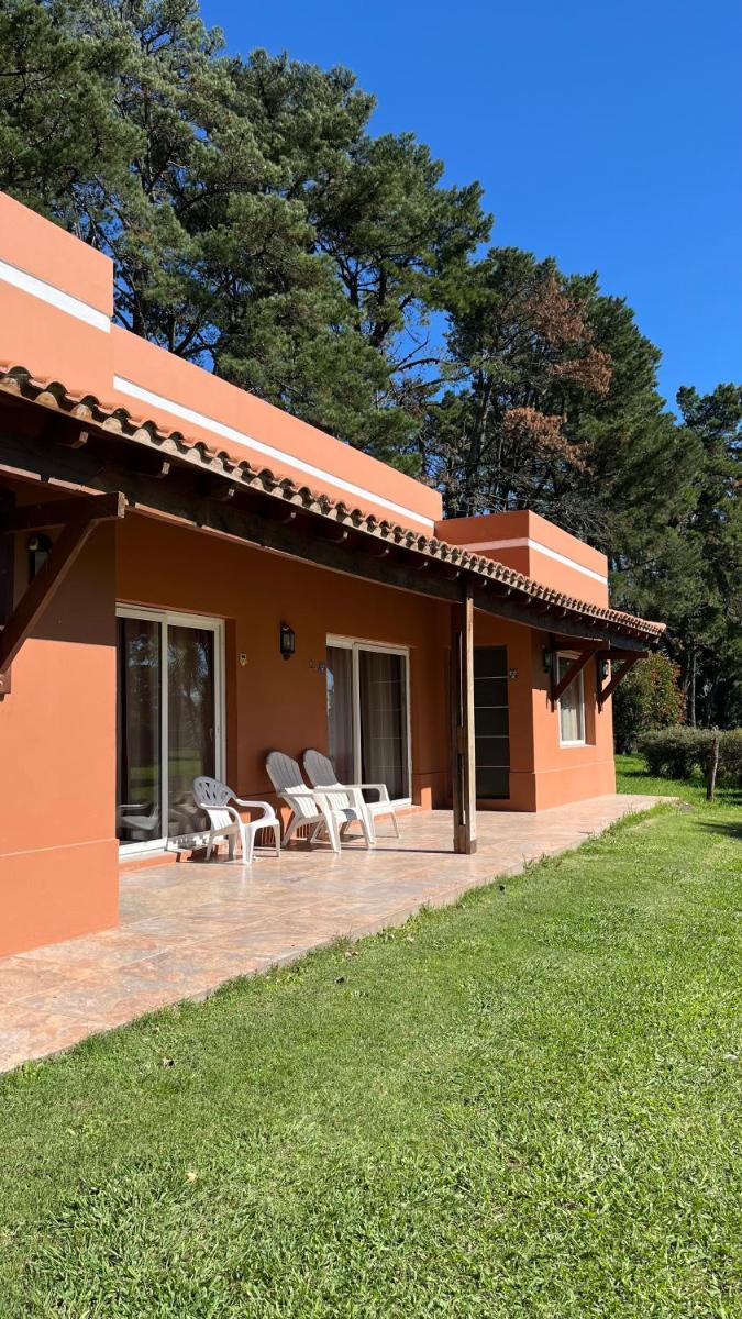 Casa de Campo y Hostería La Masía - Housity