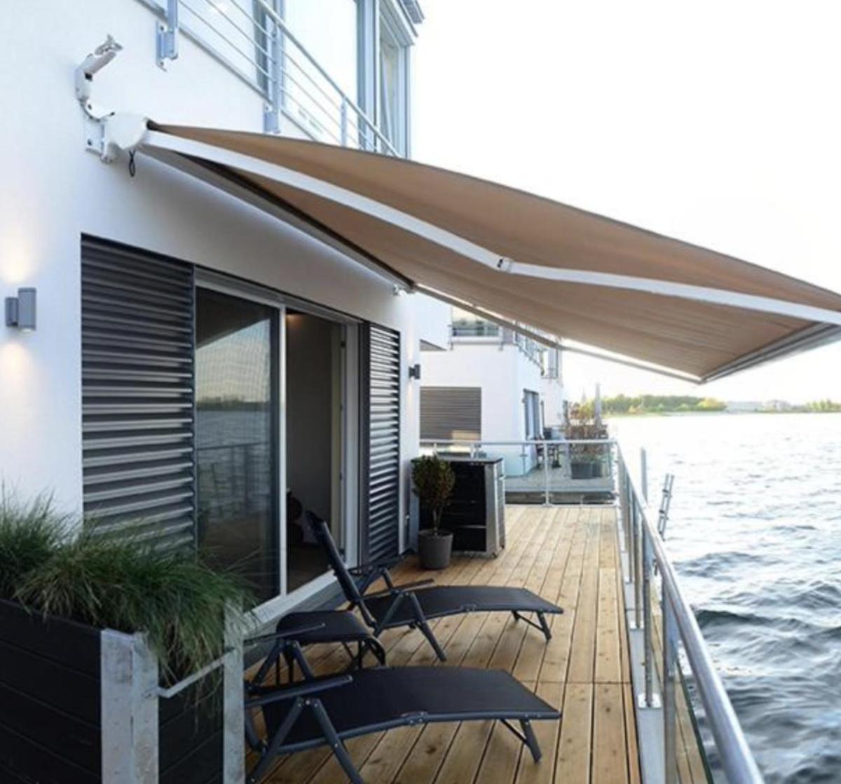 Floating-Haus Meerferien - Housity