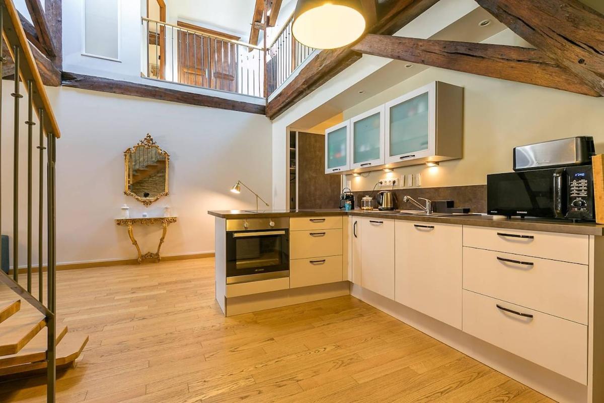Le Mucie*****LOFT au centre ville de Dijon - Housity