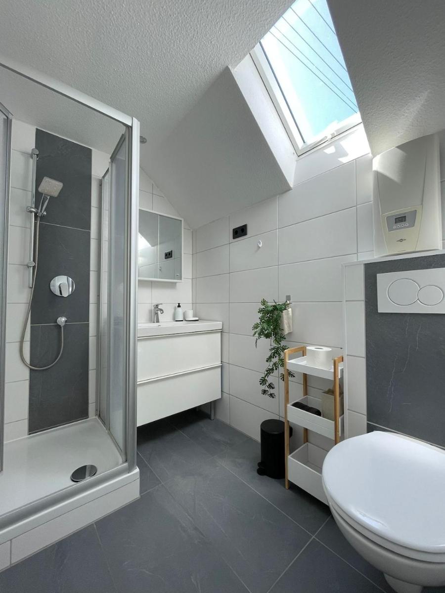Renoviertes Haus in Ochtendung für 8 Gäste - Housity