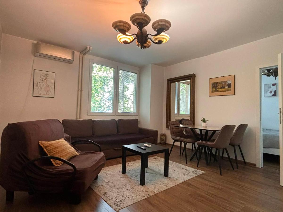 Apartment in the center of Skopje - Housity